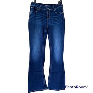 Maurices Women's Jeans Denim Flex size 6Reg Mid rise Bootcut Dark wash 5 pocket